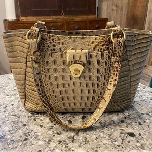 BRAHMIN Luxurious, supple Leather Handbag in EUC $185 $298